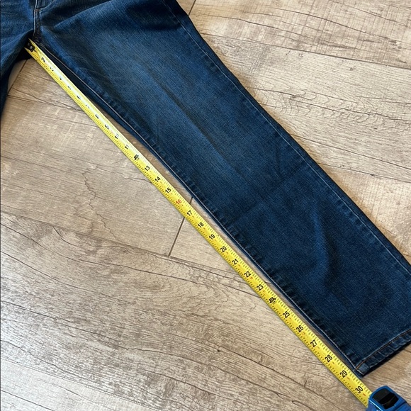 KUT from the Kloth Catherine Boyfriend Women’s Jeans Women’s Size 2 - Picture 8 of 11